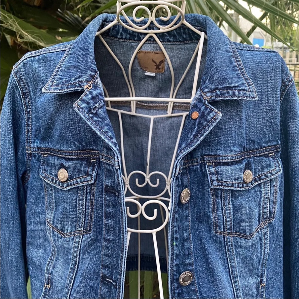American Eagle Jean Denim Jacket size Small - Picture 2 of 6